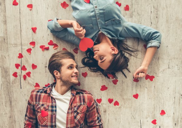 10 Valentine's Day Gift Ideas for a New Boyfriend and Tips to Keep the Romance Brewing