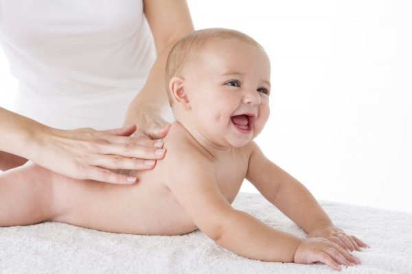 It's Crucial to Give Your Little One Every Essential Ingredient for Their Growth: Benefits of Using Sesame Oil for Baby Massage + Best Sesame Oils to Buy Online (2020)
