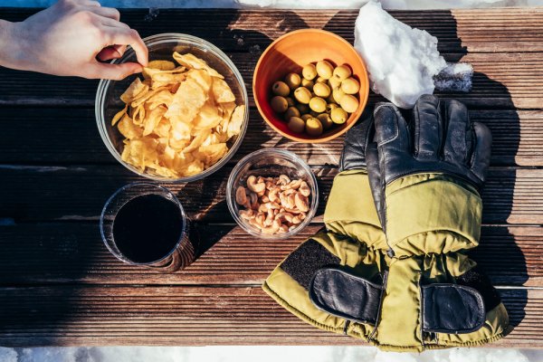 Gợi ý 10 đồ ăn vặt mùa đông tự làm tại nhà ai cũng mê (năm 2021)