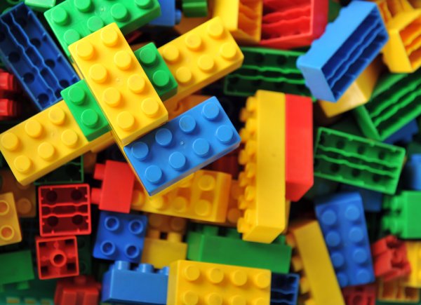 Weekend Ini, Ajak Si Kecil Main Lego Yuk!