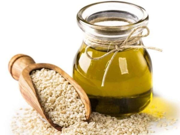 Sesame Oil, the Dark Horse of the Oil Family, Possesses Incredible Beauty Benefits(2020): 10 Benefits of Sesame Oil for No Filter, Flawless Skin