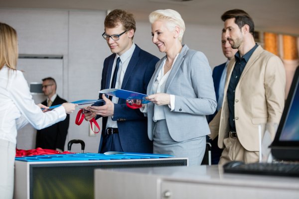 It Can All Come Down to the Gifts Given at Corporate Events as Those Go Home with Attendees: Make the Right Impact with 10 Gift Ideas for Your Next Corporate Event (2019)
