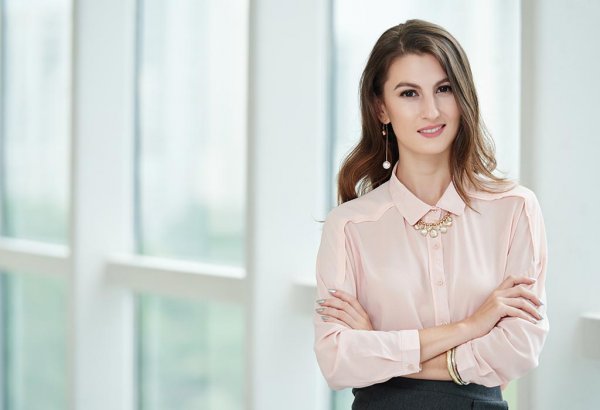 क्या आप सोच रहे हो कि पूरे हफ्ते ऑफिस में क्या पहनना है(2020)? स्टाइलिश कामकाजी महिलाओं के कार्यालय  में पहने के लिए हमारी पसंद से प्रेरणा ले।
