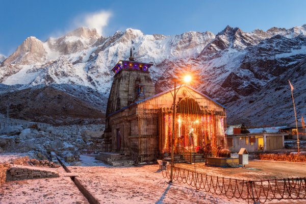 Explore Kedarnath – One of the Most Sacred Trekking Routes in India. Your Ultimate Guide to Trekking to Kedarnath and an Opportunity of Discovering Your Inner Self (2020)