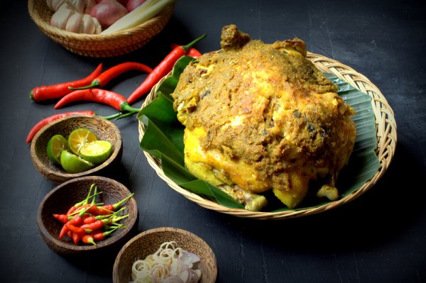 Nikmati Sensasi Makanan Khas Bali di Bandung, Cocok Makan Bersama Teman (2024)