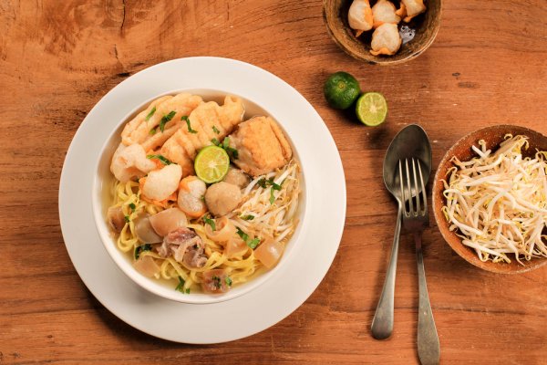 Kuliner Seru di Depok: Rekomendasi Restoran Mie Kocok Bandung yang Patut Dicoba! (2024)