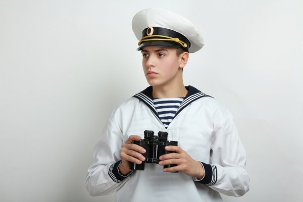 Ingin Tahu tentang Profesi Pelaut? Bacalah 10 Rekomendasi Buku Pelaut untuk Kamu yang Punya Mental Baja (2023)