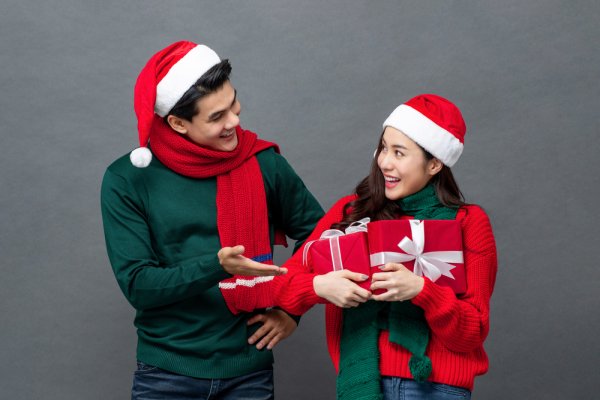 Top 10 món quà ý nghĩa và thiết thực cho người yêu dịp Giáng Sinh (năm 2021)
