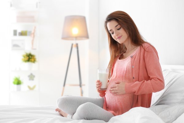Lengkapi Nutrisi Semasa Kehamilan dengan 10 Rekomendasi Susu Ibu Hamil yang Lezat (2023)