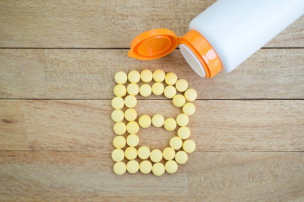 15 Rekomendasi Vitamin B Complex yang Bagus untuk Rahasia Keceriaan dan Kesehatan Mental (2023)