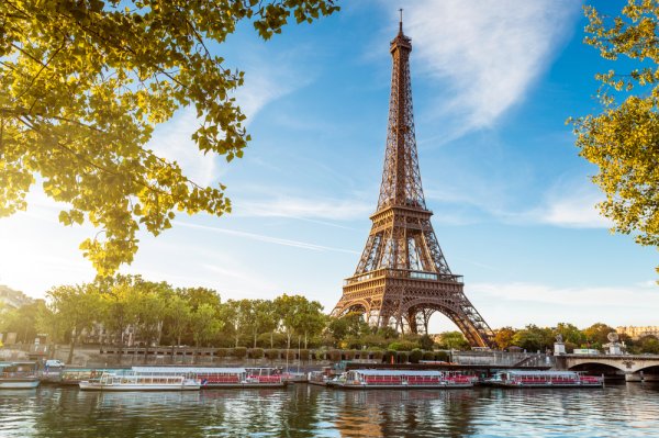Paris Is an Amazing City That Most People Have Dreamt of Visiting(2019):10 Attractions You Must-See in Paris!