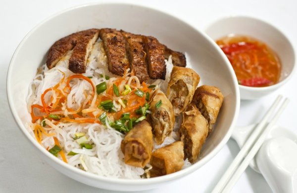 Gợi ý 10 loại bún khô chất lượng - món ăn đơn giản mang đậm dấu ấn Việt Nam (năm 2022)