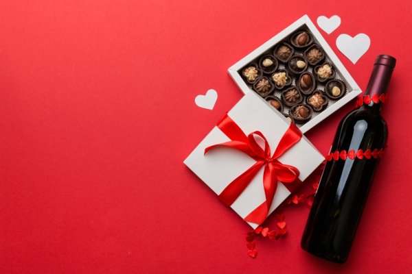 10 Rekomendasi Cokelat Valentine yang Romantis, Bikin Hari Kasih Sayang Semakin Berwarna (2023)