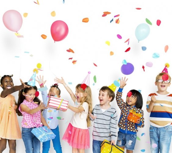 10 món quà sinh nhật cho bé gái 8 tuổi khiến bé thích mê (năm 2020)