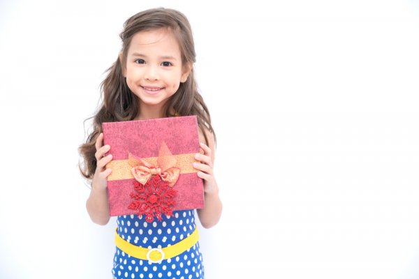 Wondering What are the Best Gifts for a 6 Years Old Girl? Don't Fret Here are 10 Ideal Gift Options for a 6 Year Old Girl in 2019