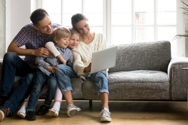 13 Rekomendasi Keperluan Keluarga yang Mesti Ada di Rumah Anda (2023)