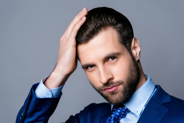 Give Your Hair the Shine and Nutrition It Deserves: Check out Top Hair Serums for Men and Why You Should Make Hair Serum a Part of Your Hair Care Routine (2021)
