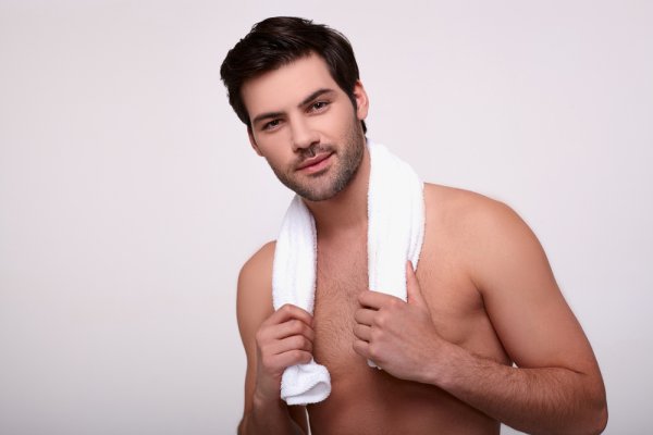 Are You a Man That Needs Help with His Skincare Routine? Here are the Complete Men's Skincare Guide Plus 10 Best Skincare Products to Keep Your Skin Youthful and Healthier (2020)