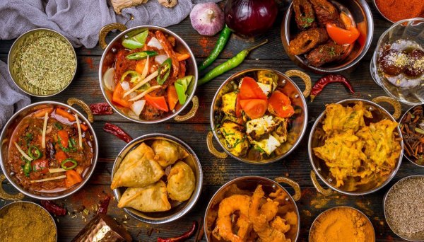 Want to Pamper your Taste Buds in 2019? 15 of the Best Restaurants in Mumbai, from Street Eats to Fine Dining