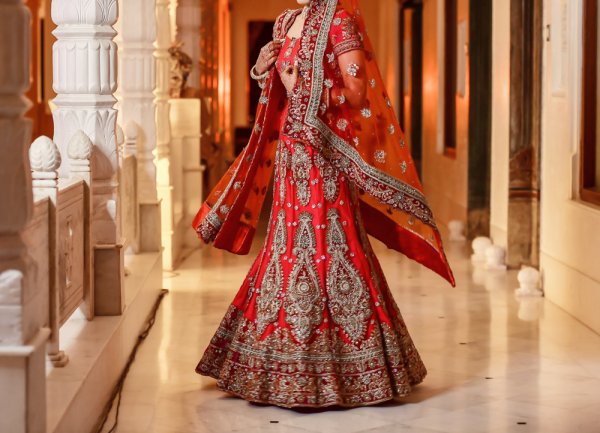Looking for a High-End Designer and Luxurious Store for Your Lehenga Shopping in Bangalore? Here are 10 Best Lehenga Shops in Bangalore That Every Bangalore Bride Must Check Out (2020)