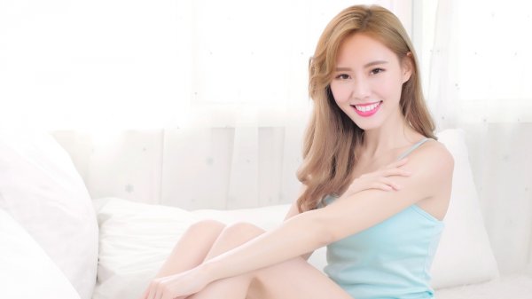 Buat Kecantikanmu Terpancar dengan Kosmetik Korea Original