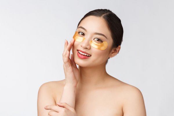 30 Pilihan Masker Mata Rekomendasi Para Ahli untuk Kulit Sehat dan Makin Cantik (2020)