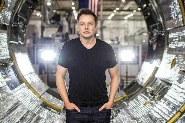 Get the Inside Scoop on What the Powerful and Wealthy Did to Get to Where They Are: the 10 Best Books on Elon Musk to Get Your Own Life-Changing Idea! (2022)