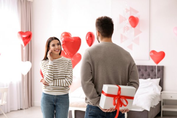 Top 30 món quà ý nghĩa nên tặng cho bạn gái khi tỏ tình (năm 2022)! Phiên bản mới nhất được lựa chọn bởi các chuyên gia quà tặng