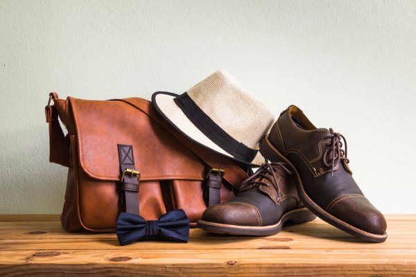 大人の男性に人気のメンズ革バッグブランド12選 21年最新版 ベストプレゼントガイド