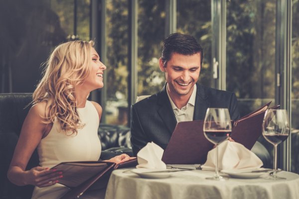 Gợi ý 10 quán ăn Valentine ngon, hấp dẫn tại Hà Nội cho cặp đôi ngày lễ tình nhân đầy cảm xúc (năm 2023)