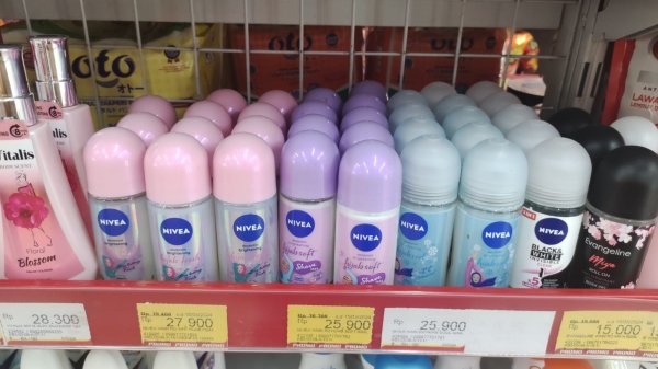 15 Rekomendasi Deodorant Terbaik: Bebas Bau dan Tanpa Efek Ketiak Hitam! (2023)