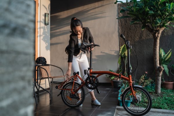 Top 10 xe đạp gấp gọn nhẹ nhất giúp bạn dễ dàng di chuyển, bảo quản và mang đi làm, đi chơi (năm 2022)