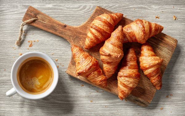 Ssst, Ini 30 Rekomendasi Makanan yang Cocok dengan Kopi. Jangan Sampai Salah Santap!