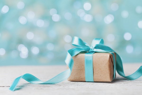 Top 10 quà sinh nhật giá rẻ mà ý nghĩa nhất (năm 2020)