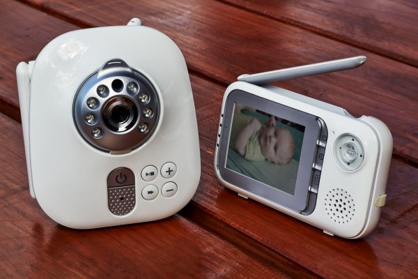 As a Parent, You Always Need to Keep an Eye on Your Little One: Check out the Top Baby Monitors Currently Available in India, Their Benefits, Plus Important Factors to Consider When Buying One (2021)