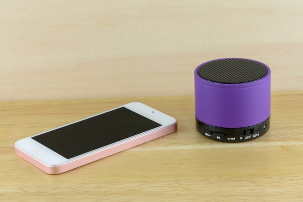 Rasakan Hidup Yang Lebih Nyaman Dengan Menggunakan 10 Speaker Bluetooth Terbaik
