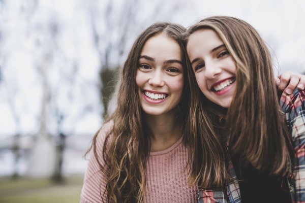 Decoding 14 Year Girls and What Their Idea of a Good Gift is. Plus 11 Fail-Safe Gifts They Will Love to Receive (2019)