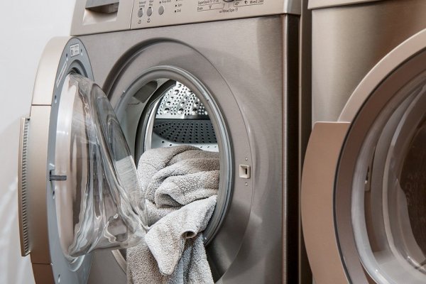 Jangan Salah Pilih, Ini 10 Rekomendasi Deterjen untuk Mesin Cuci yang Tidak Merusak Pakaian!