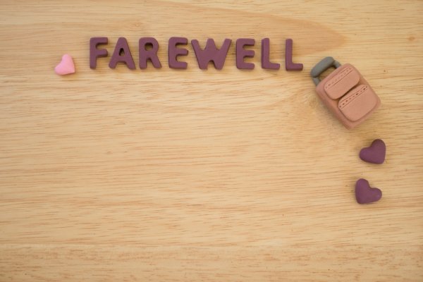Parting Can Be Such Sweet Sorrow. So Part with These 10 Sweet Farewell Gift Ideas for a Friend That Will Have Them Missing You Already
