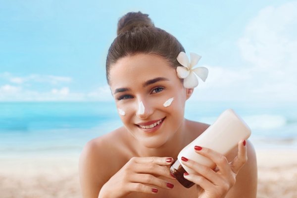 Your Sensitive Skin Needs Complete Protection from the Sun's Harmful Rays: Discover the Best Sunscreens for Sensitive Skin and How to Buy the Perfect Sunscreen for Yourself (2022)