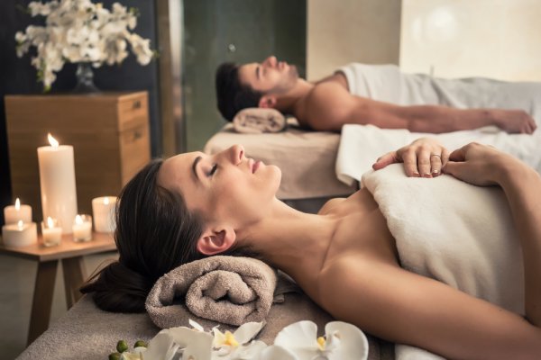 Gợi ý 10 spa làm đẹp chất lượng và được nhiều người yêu thích tại TPHCM (năm 2022)