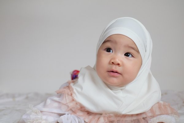 Bunda, Intip 10 Rekomendasi Jilbab Anak Di Sini, Yuk!