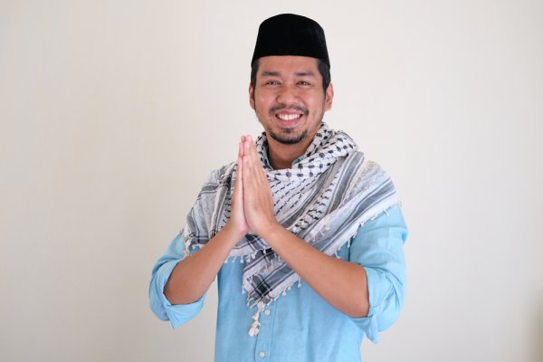 Tampil Stylish dan Bermakna: 15 Rekomendasi Sorban Terbaik untuk Pria Muslim Modern (2023)