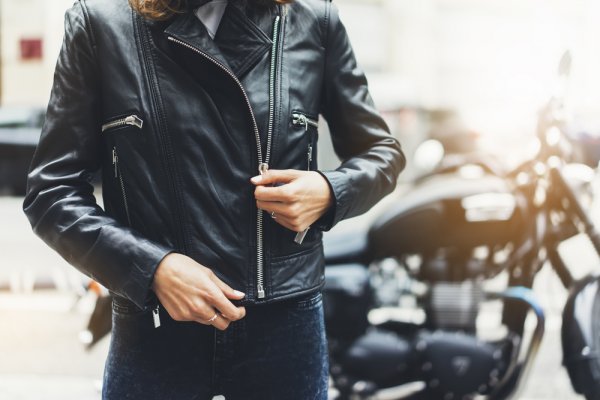 15 Rekomendasi Jaket Motor untuk Perlindungan Diri Selama Perjalanan (2023) 