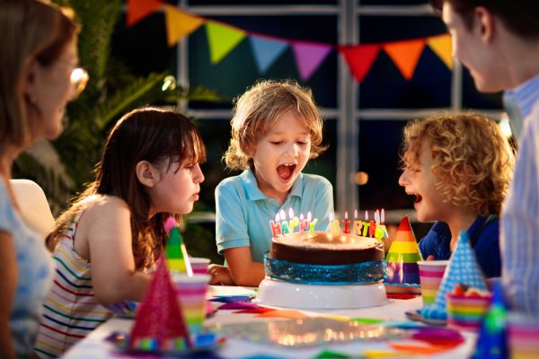 Inilah 10 Rekomendasi Hadiah Ulang Tahun untuk Anak SD Terbaik! (2023)