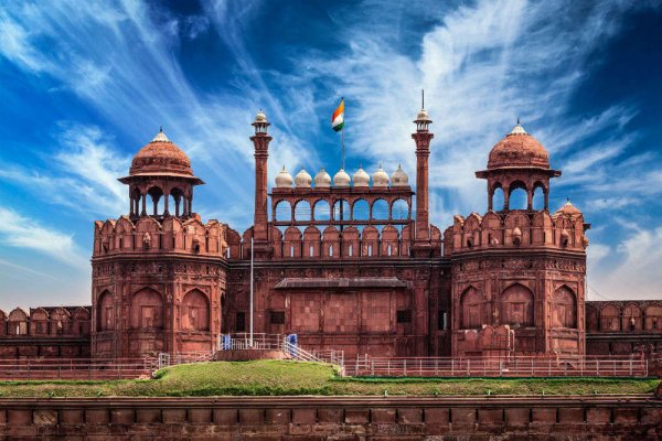 India is One Travel Destination Where You Get to Experience Everything There is, from Sandy Beaches to Snow-topped Mountains: Top 10 Tourist Places in India (2020)