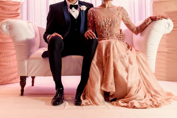Are You Planning to Go with a Classy Attire for Your Wedding? If Yes, Then Here are the Best Groom Tuxedos You Can Buy Online at Reasonable Prices! (2020)