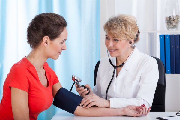 Giải đáp thắc mắc: huyết áp là gì? Mách bạn cách phòng ngừa các bệnh huyết áp đơn giản, hiệu quả (năm 2022)