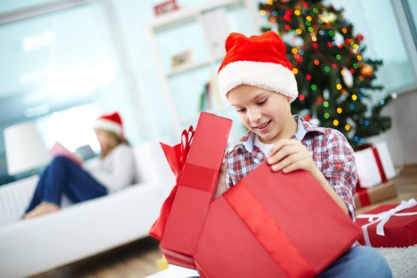 10歳の男の子に贈る人気のクリスマスプレゼント おすすめランキング32選 年最新 ベストプレゼントガイド