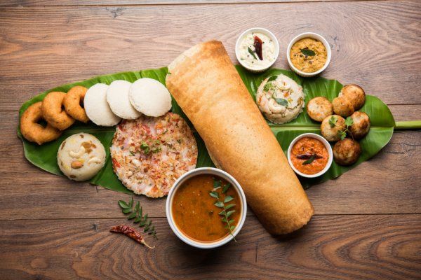 10 Yummy and Nutritious South Indian Breakfast Recipes to Power Start your Day + 3 Reasons Why You Should Opt for a South Indian Breakfast